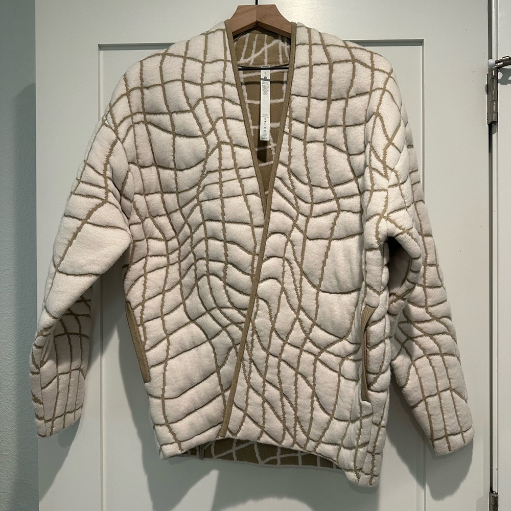 lululemon athletica Cream and Taupe Quilted Open Cardigan